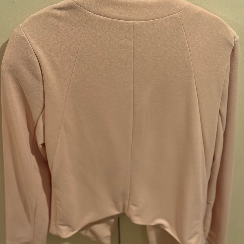 NWT BCBGeneration Women's Blush Pink Blazer (L) - Picture 5 of 11